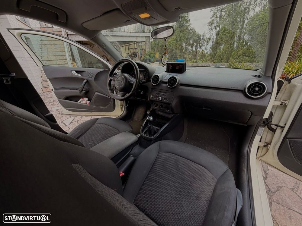 Audi A1 1.2 TFSI Attraction - 35