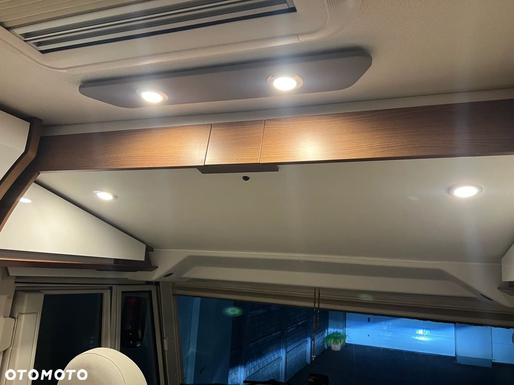 Rapido Rapido Distinction i66 - 13