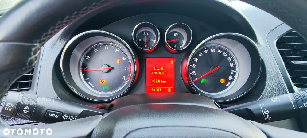 Opel Insignia 1.8 Executive - 18