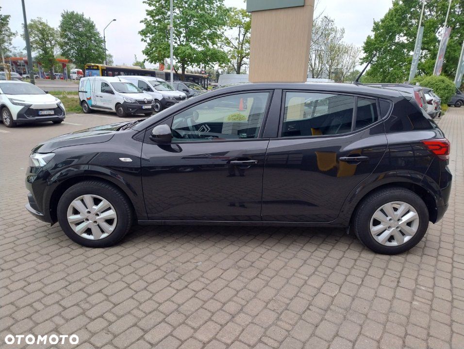 Dacia Sandero - 9