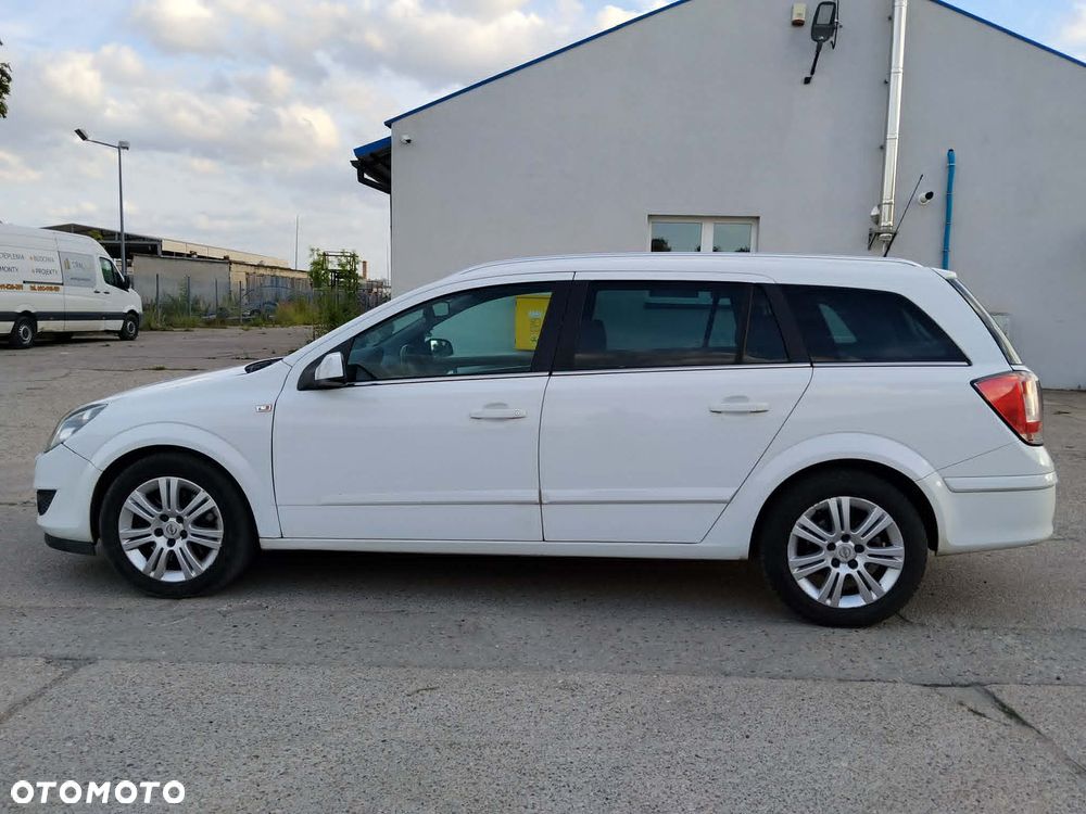 Opel Astra 1.7 CDTI Sport - 8