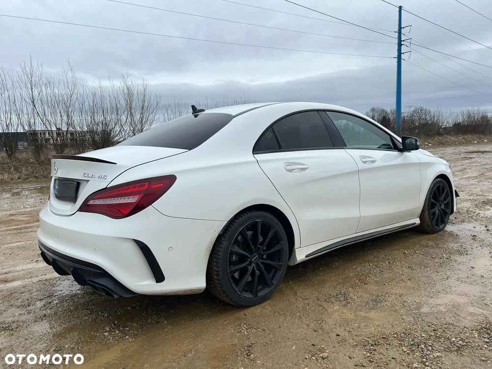 Mercedes-Benz CLA - 5