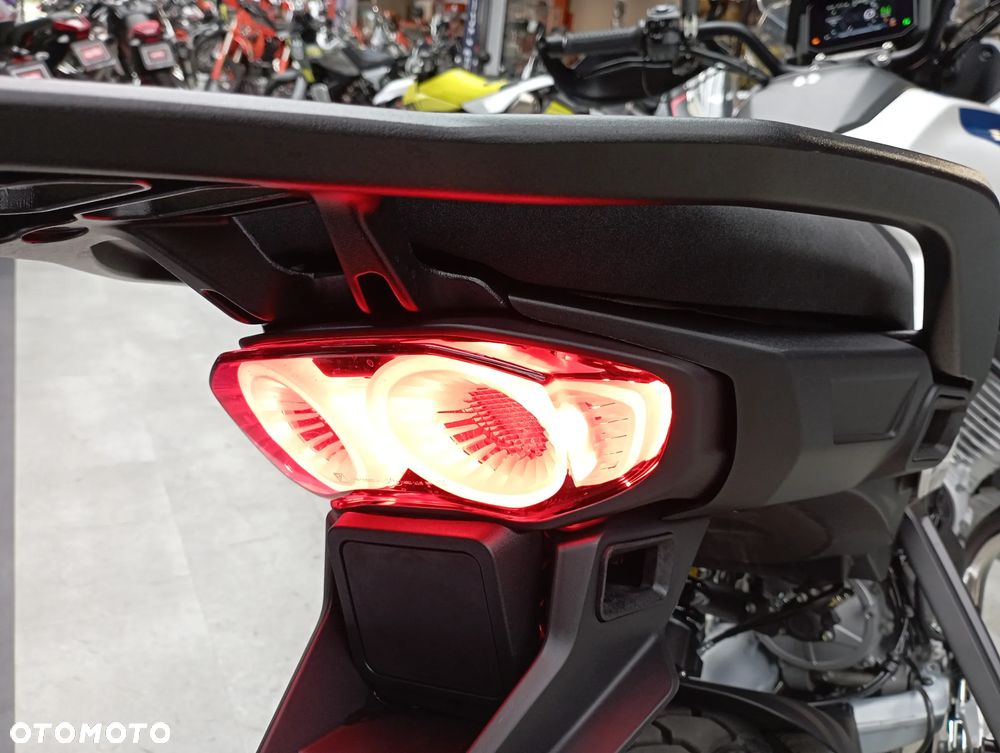 Moto Guzzi Stelvio - 17
