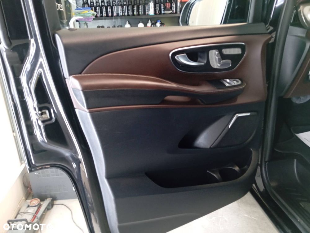 Mercedes-Benz Klasa V 250 d 4-Matic Exclusive 7G-Tronic - 6