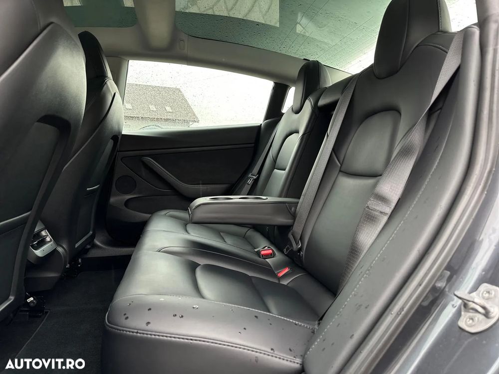 Tesla Model 3 AWD Long Range - 16