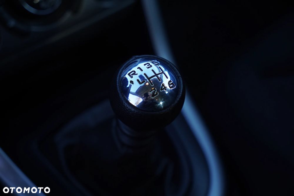 Peugeot 308 1.6 e-HDi Access STT - 17