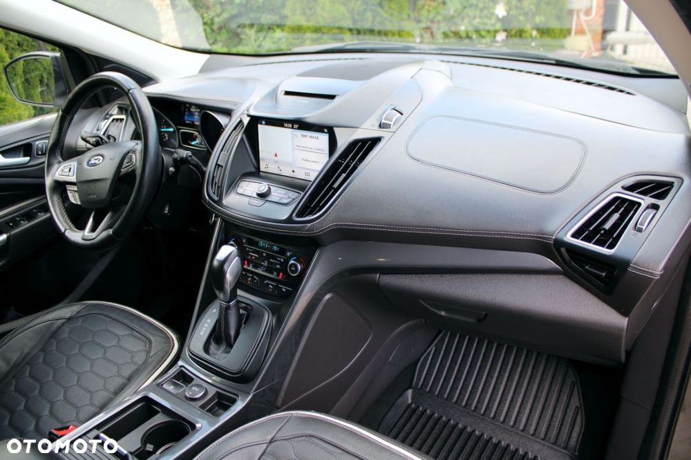 Ford Kuga Vignale 2.0 TDCi AWD - 13