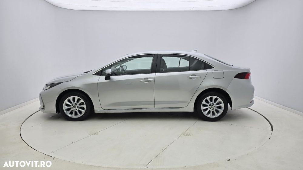Toyota Corolla - 9