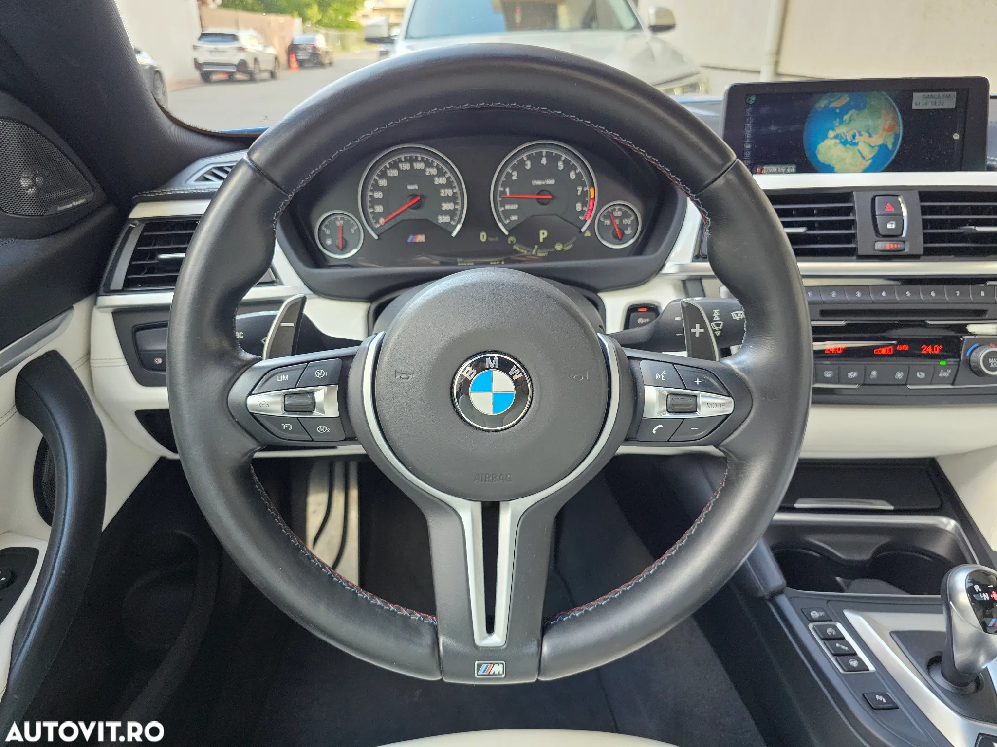 BMW M4 Coupe DKG - 12