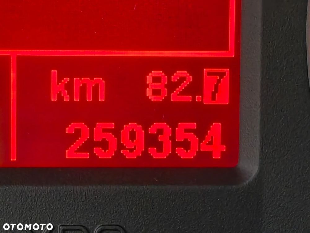 Alfa Romeo 159 1.9 JTDM 8V DPF - 19