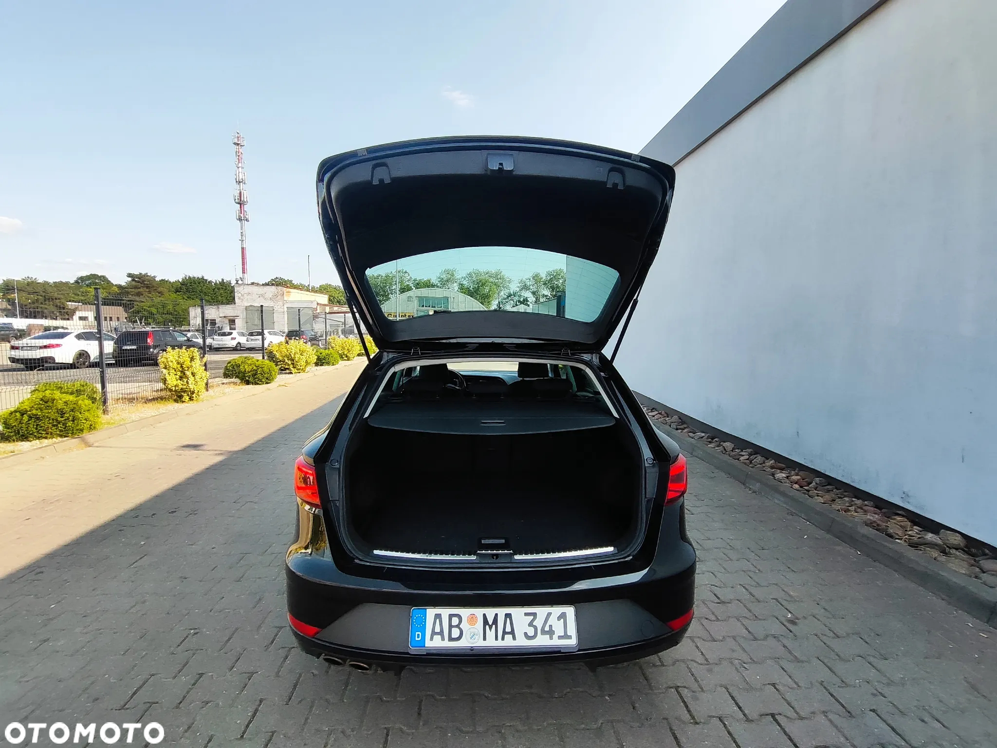 Seat Leon Sportstourer 2.0 TSI OPF DSG FR Plus - 19