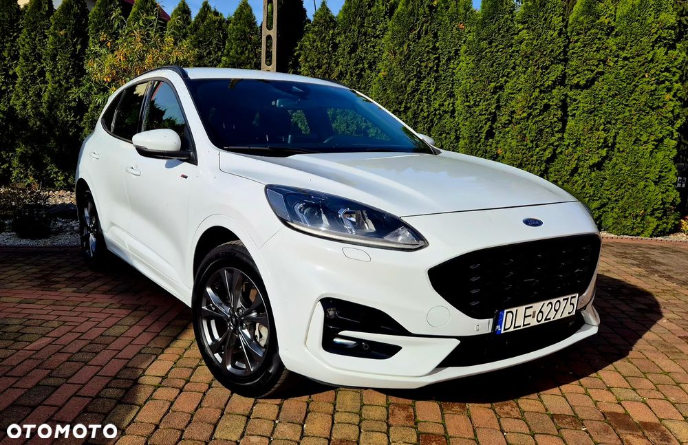 Ford Kuga Plug-in Hybrid ST-LINE - 2