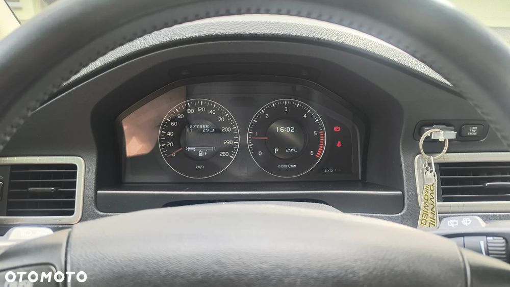 Volvo XC 70 D5 AWD Kinetic - 14