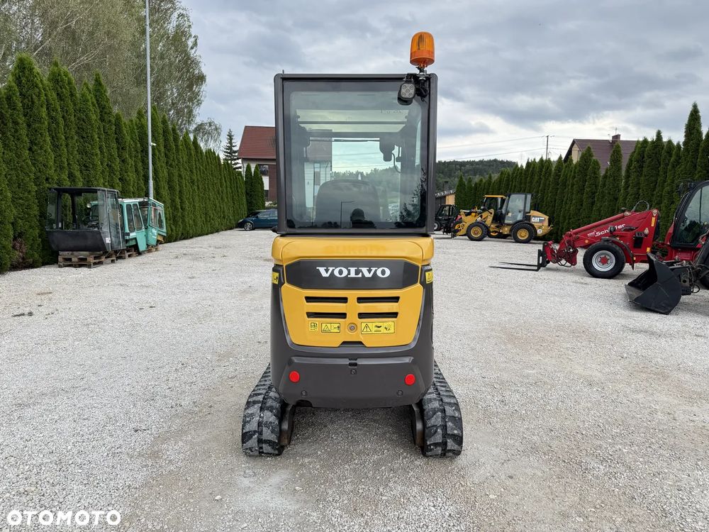 Volvo EC18D EC 18 D / Z NIEMIEC / PIĘKNA / POWERTILT / 2017 ROK / ORYGINAŁ / 15 16 17 20 22 301.6 301.8 VIO PC KX 018 19C 16C 18-3 - 36
