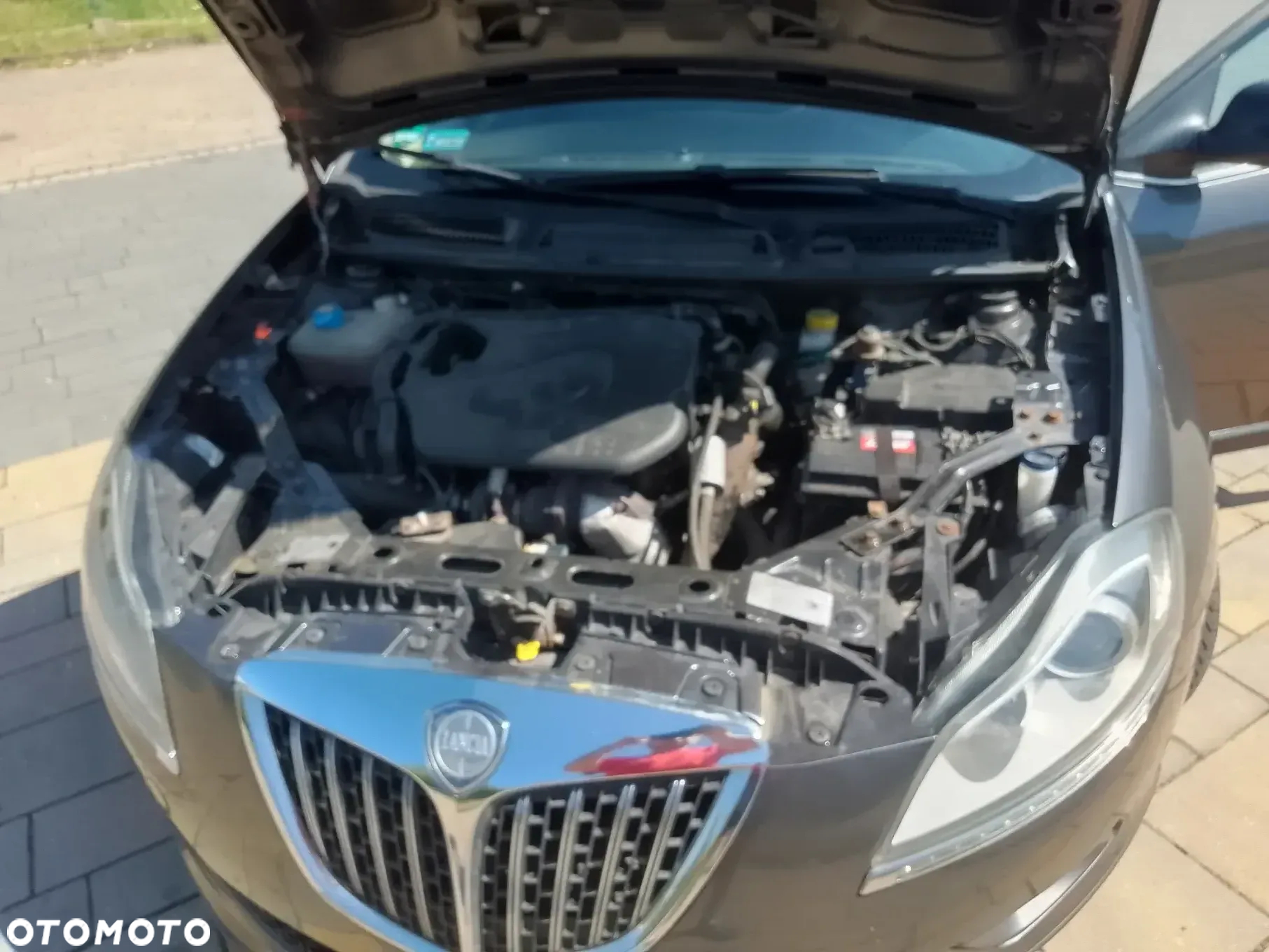 Lancia Delta 1.4 T-Jet Silver - 11