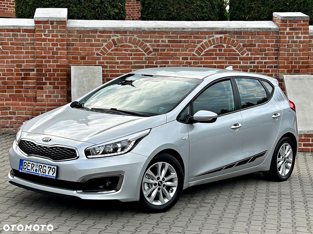 Kia Ceed 1.4 S - 2
