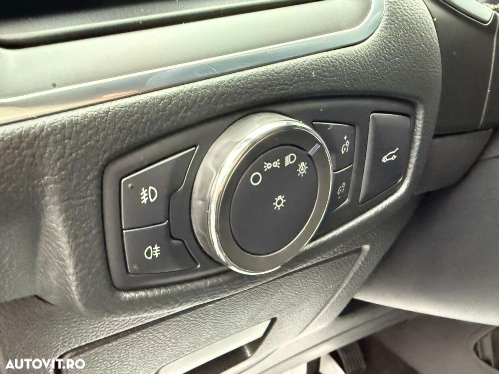 Ford Galaxy 2.0 TDCi Powershift Titanium - 11