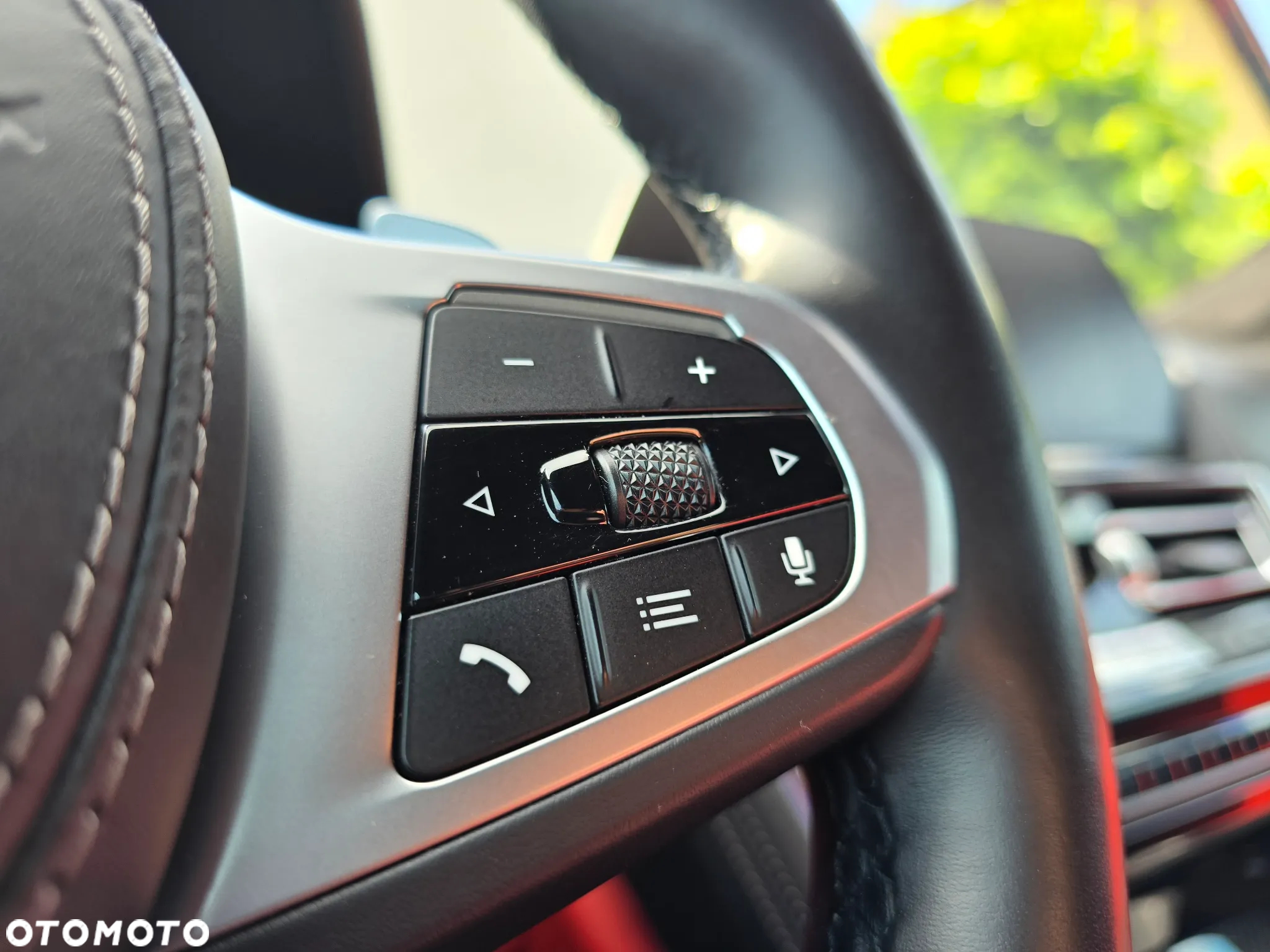 BMW Seria 8 M850i xDrive - 19