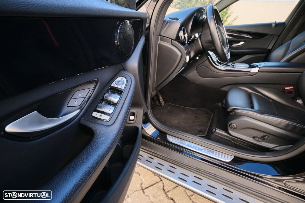 Mercedes-Benz GLC 300 d 4Matic - 15