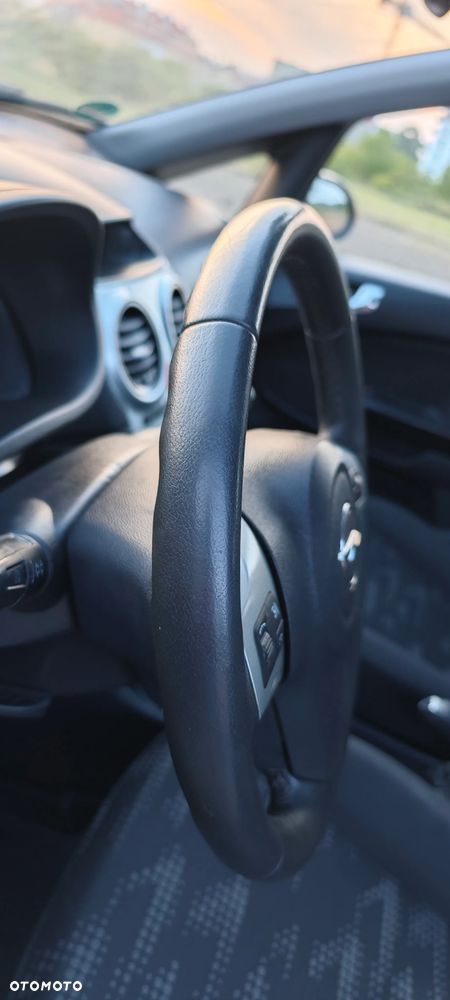 Opel Corsa - 10