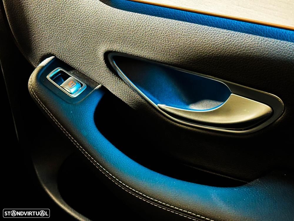 Mercedes-Benz EQC 400 4Matic AMG Line - 25