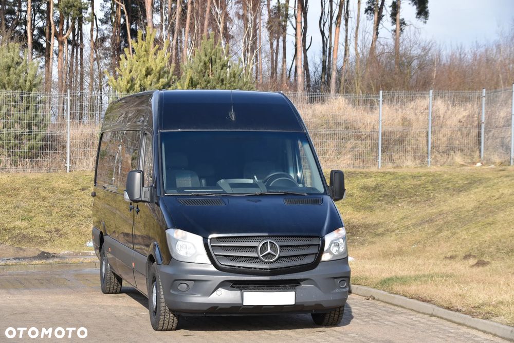 Mercedes-Benz Sprinter - 5