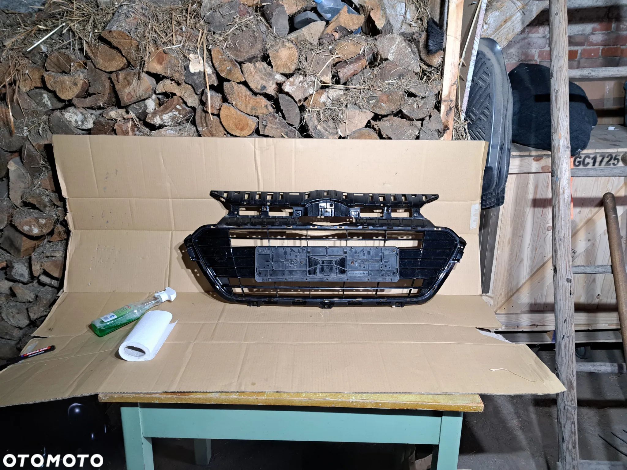Kratka środkowa Hyundai i20 II GB Turbo 5DR 86569-C8110EB 86569-C8110 - 1