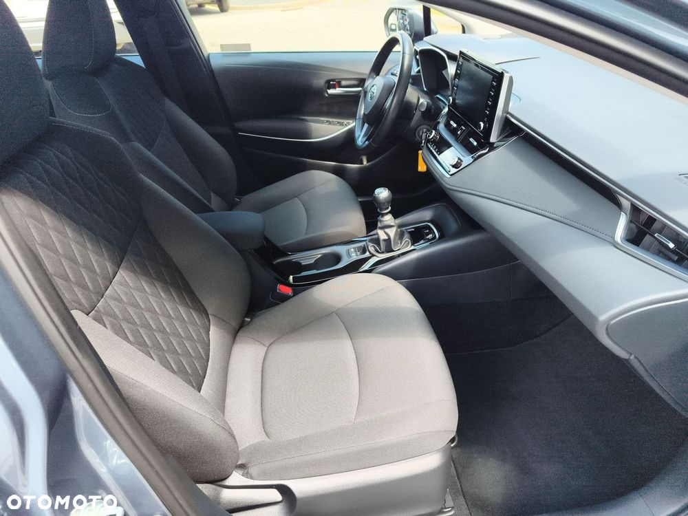 Toyota Corolla - 9
