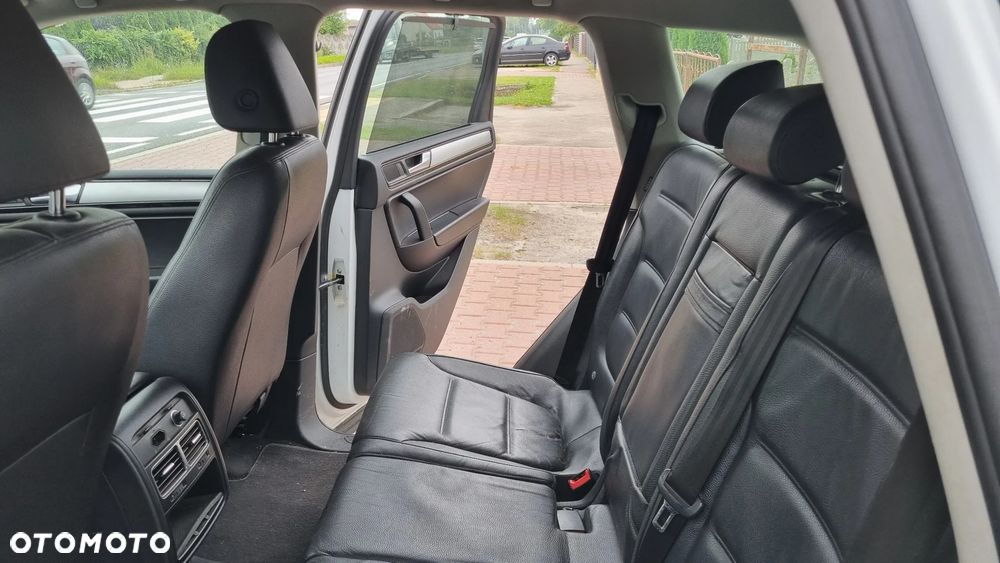 Volkswagen Touareg 3.0 V6 TDI Blue Motion DPF Automatik Exclusive Terrain Tech - 30