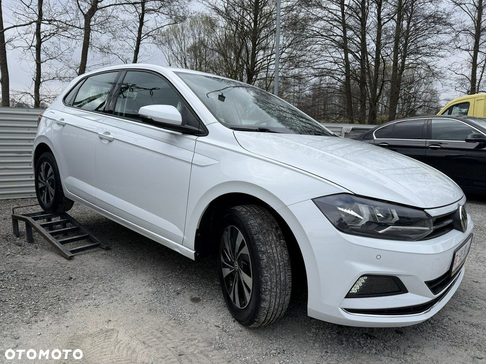 Volkswagen Polo - 4