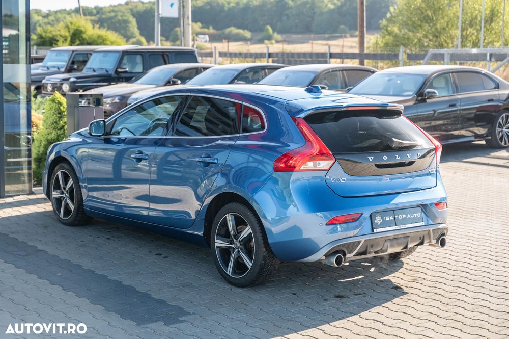 Volvo V40 T3 Geartronic RDesign - 14