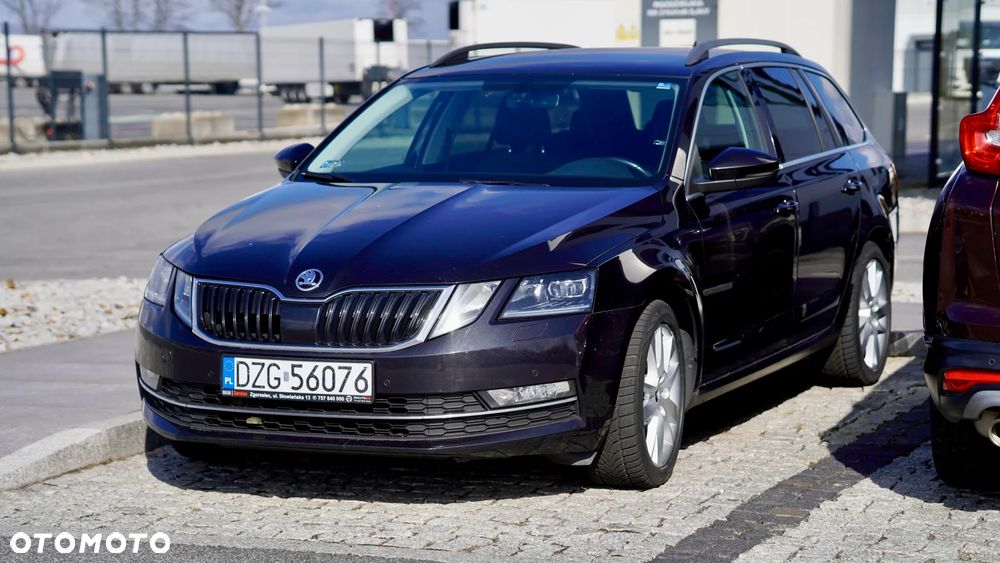Skoda Octavia 2.0 TDI SCR 4x4 Style DSG - 6