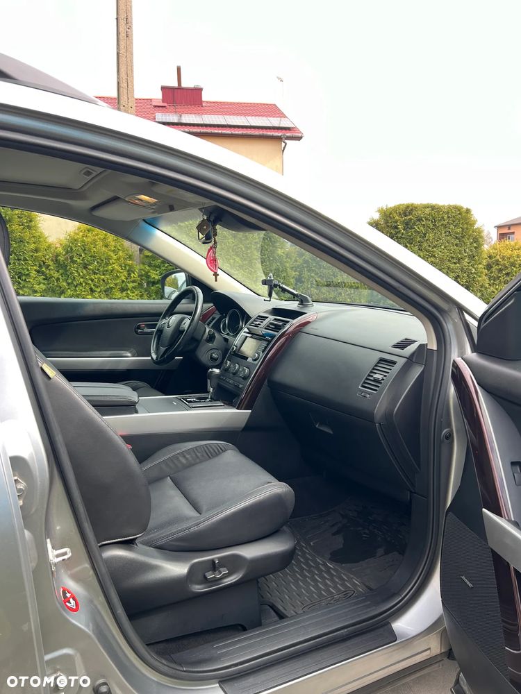 Mazda CX-9 - 12