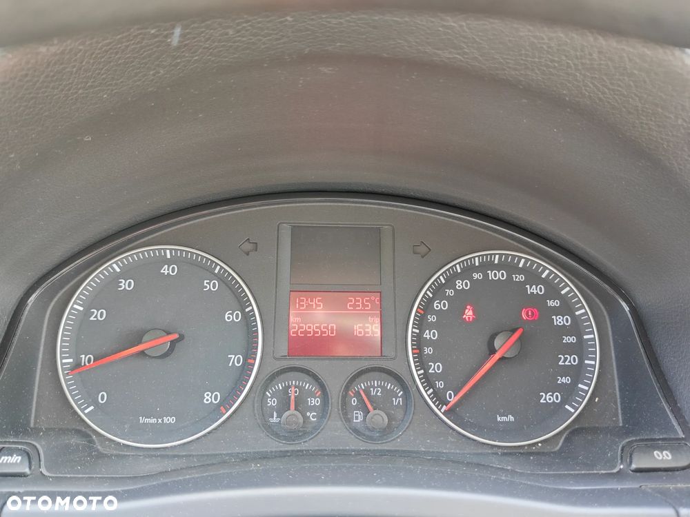 Volkswagen Golf Plus 1.6 Tour Edition - 24