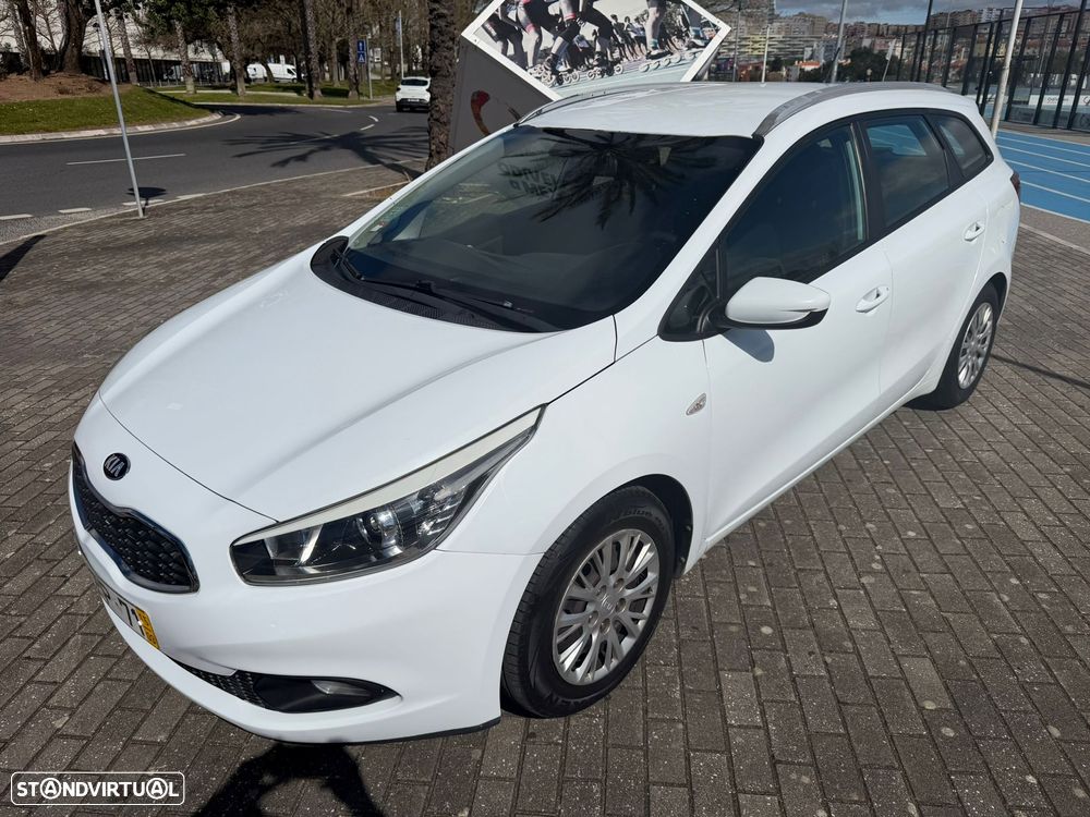 Kia Ceed SW 1.4 CRDi - 3