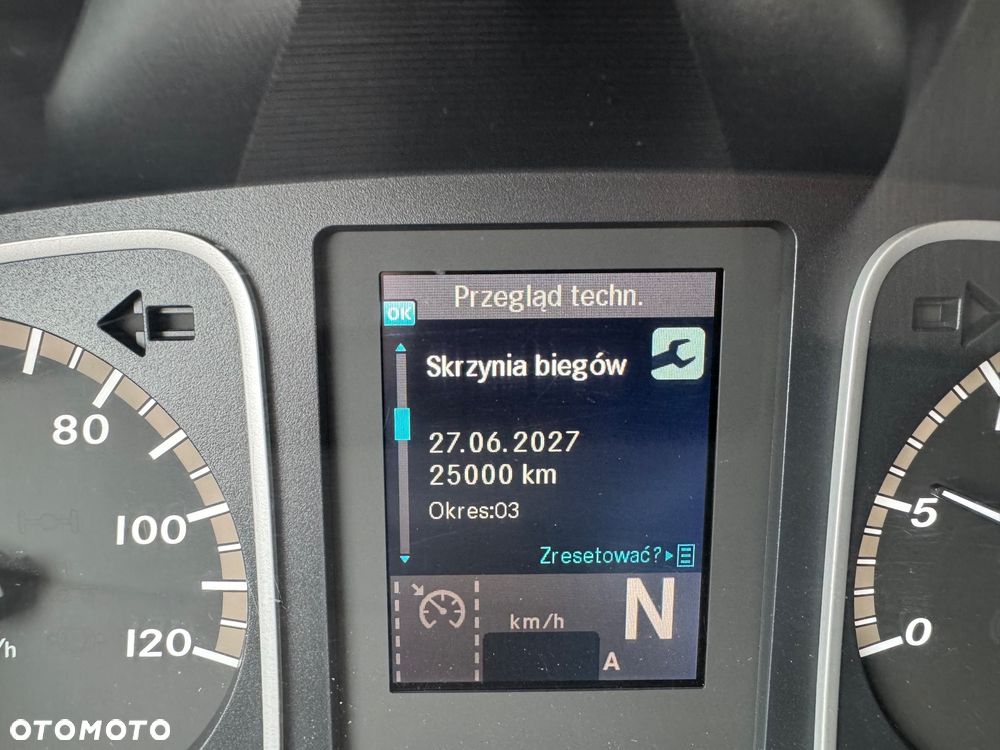 Mercedes-Benz ATEGO - 36
