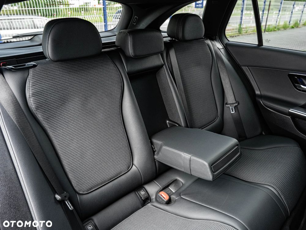 Mercedes-Benz Klasa C 220 d 9G-TRONIC Edition AMG Line - 28