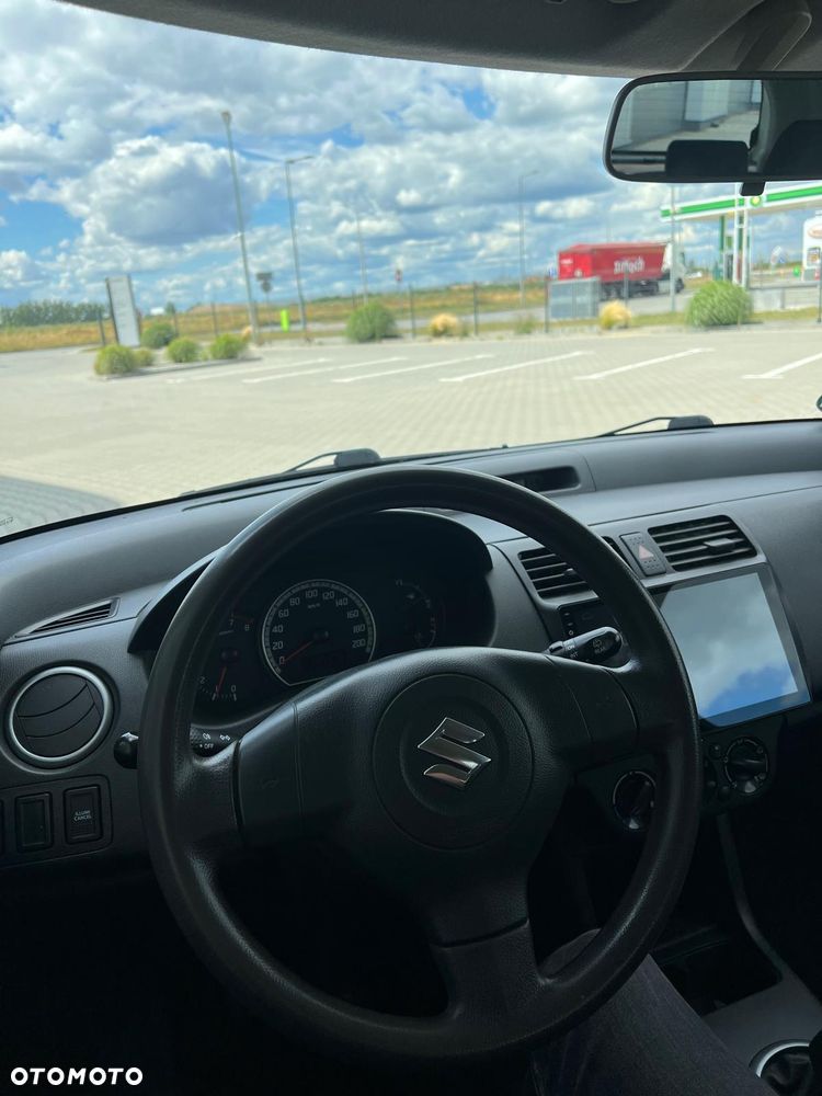 Suzuki Swift 1.3 GS / Premium - 17