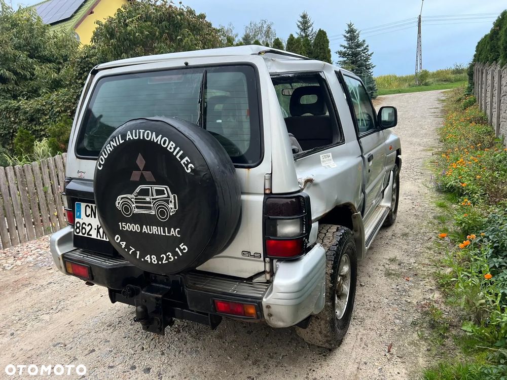 Mitsubishi Pajero - 5