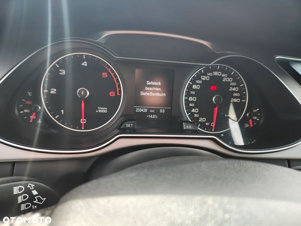 Audi A4 Avant 2.0 TDI 120g DPF Attraction - 7
