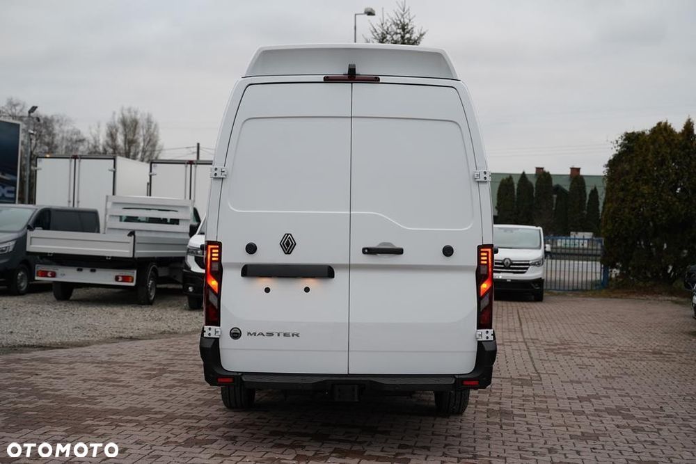 Renault Master dCi L4H3 RWD - 5