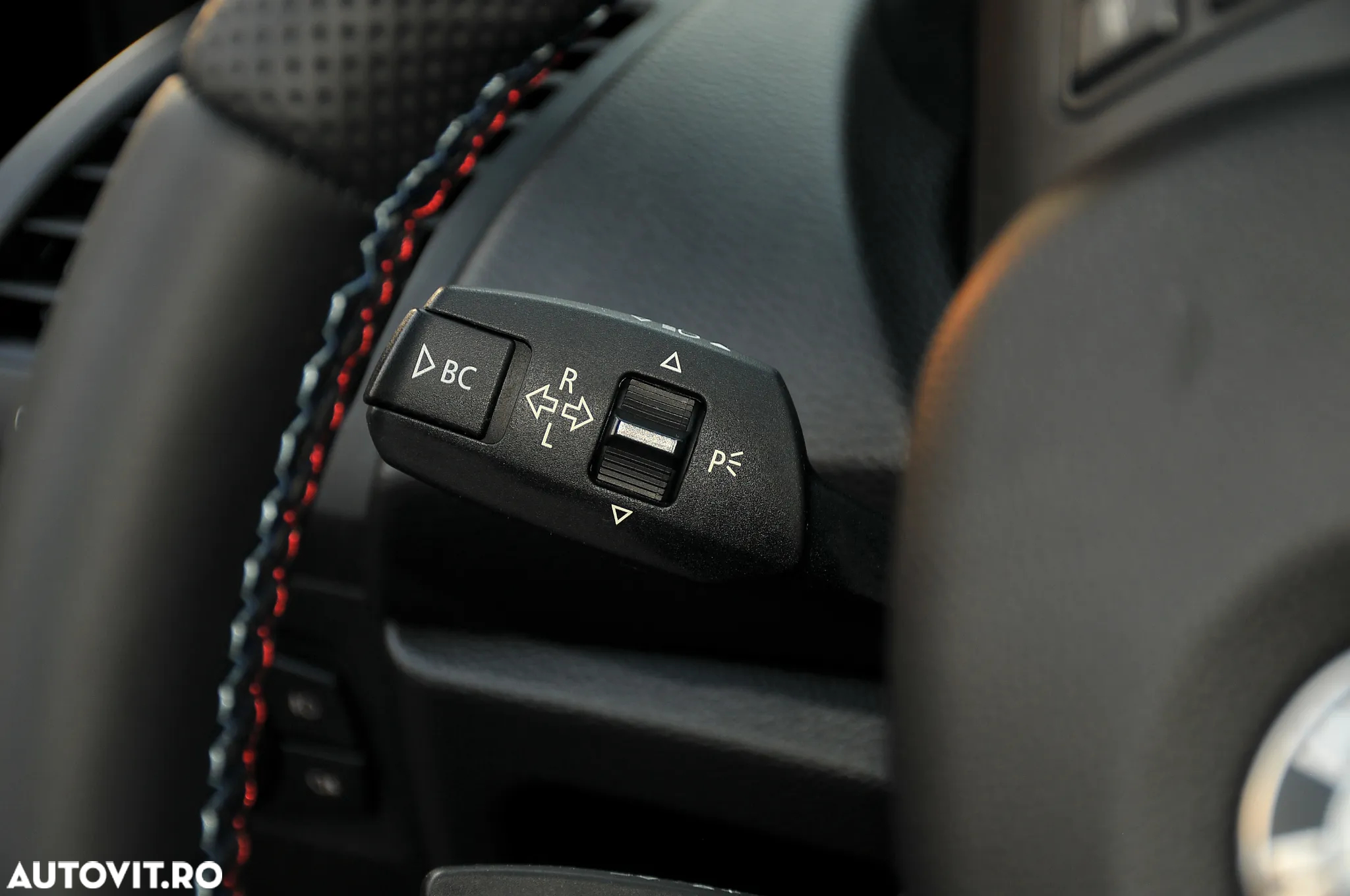 BMW Seria 1 120d - 26