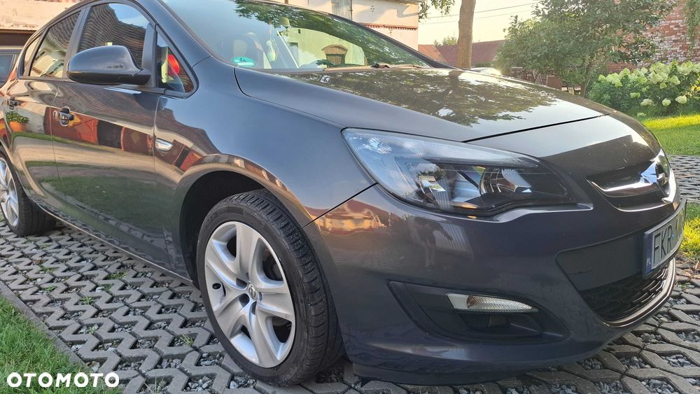 Opel Astra - 4