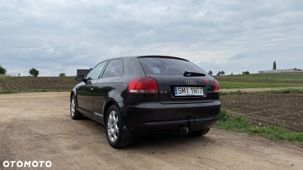 Audi A3 3-drzwiowe 2.0 TDI Attraction - 6