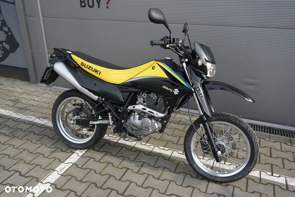 Suzuki DR