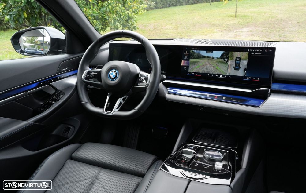 BMW i5 eDrive40 Pack Desportivo M - 27