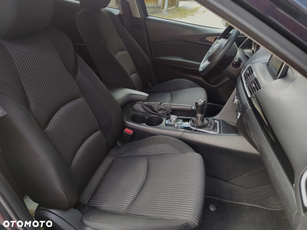 Mazda 3 SKYACTIV-G 120 NAKAMA - 28