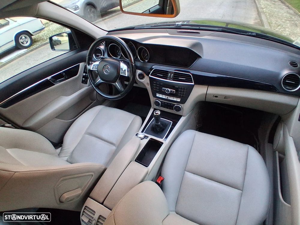 Mercedes-Benz C 180 CDI Elegance BlueEfficiency - 34
