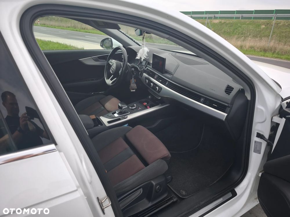Audi A4 Avant - 13