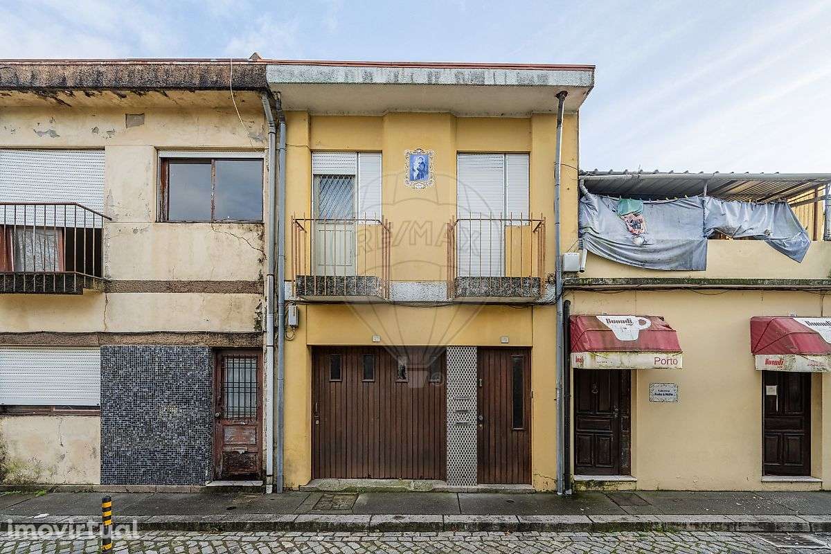 Prédio com dois apartamentos T1 na Foz do Douro! - Grande imagem: 2/34